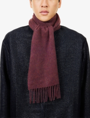 Johnstons Of Elgin Mens Damson Fringed Cashmere Scarf In Red