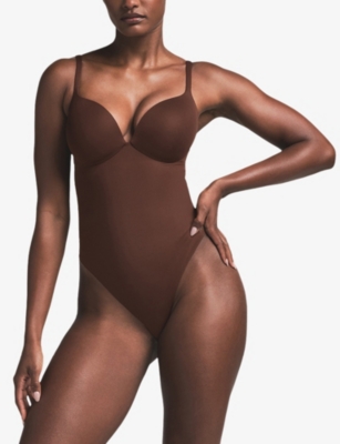 SKIMS: Ultimate Body Push-UP Thong Stretch-Woven Body