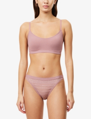 SLOGGI: Free Evolve Mid-Rise Lace Thong