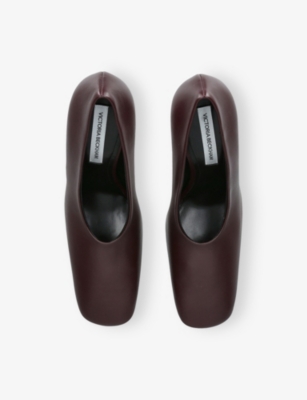 Victoria Beckham Square Toe Pump In Burgundy