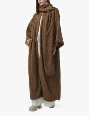 LEEM: Scarf Relaxed-Fit Faux-Fur Coat