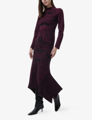 LEEM: Geometric Slim-Fit Knitted Top