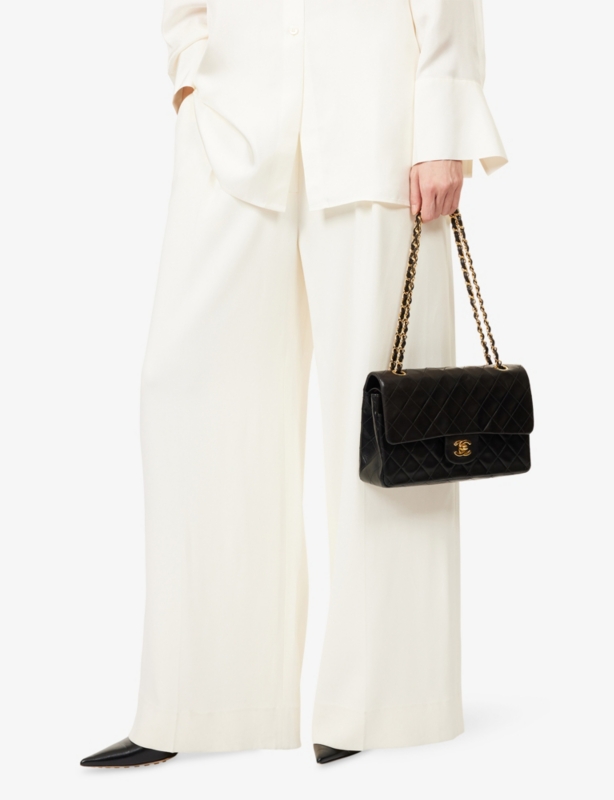 Pre-Loved Medium Classic Double Flap Leather Shoulder Bag