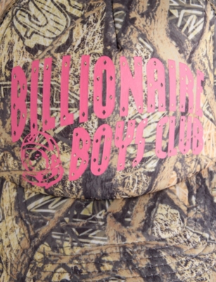 BILLIONAIRE BOYS CLUB: Diamonds & Dollars Tree Camo Arch-Logo Mesh Trucker Cap