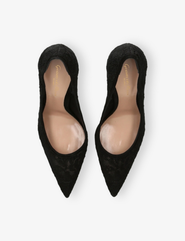 Claudia 105 Lace Courts