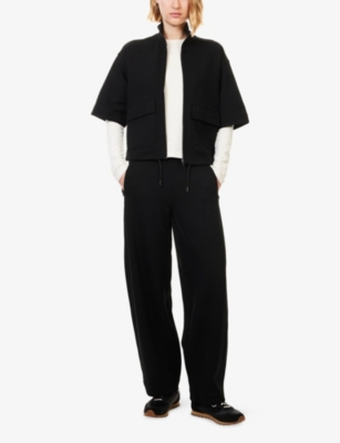 Me And Em And Em Womens Black Luxe Travel Layering Short-sleeves Stretch-woven Jacket In Black