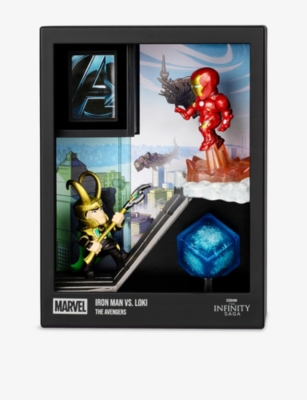 FANDROP: Marvel Iron Man Vs Loki Playset