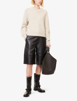 Soft Goat Womens Chalk Chunky V-neck Cashmere Jumper In Neutral