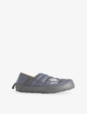 The North Face Womens Gunmetal/ Gunmetal  X Skims Thermoball™ V Traction Mules Eur 38/5 Uk In Gray