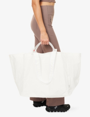 ON: Cargo Pack Woven Tote Bag 60l