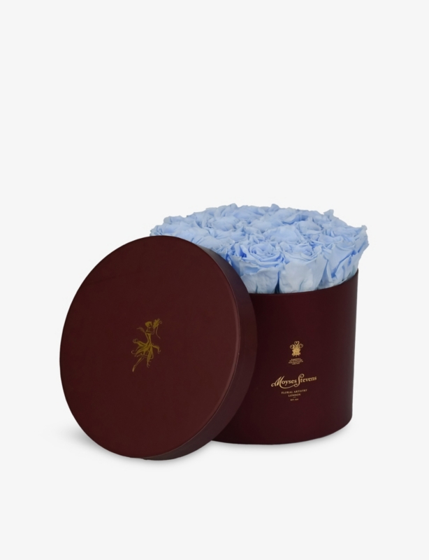 Petals of Perfection Small Preserved Rose Stem Hat Box