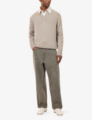 SOFT GOAT: V-Neck Knitted Cashmere Jumper