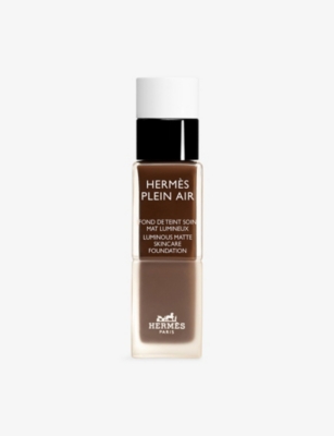 Hermes Ebene Plein Air Luminous Matte Skincare Foundation 33ml In Brown