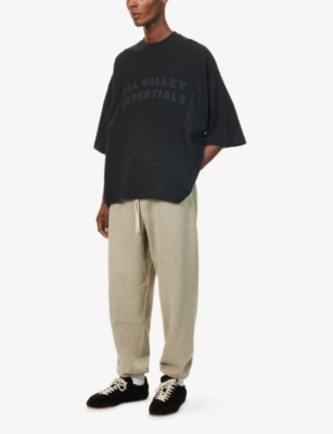 FEAR OF GOD ESSENTIALS: Sports Mesh Merch Cotton T-Shirt
