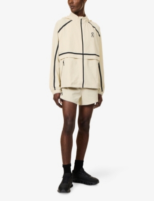 On Running Performance Volt Jacket 2 M In Hare