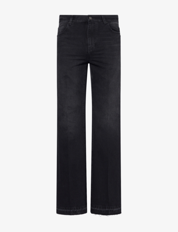 MA Fit Straight-Leg Denim Jeans