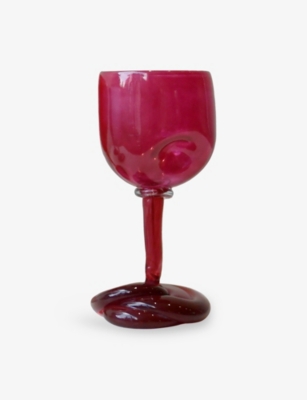 Completedworks Thaw Wine Glass Magenta In Pink