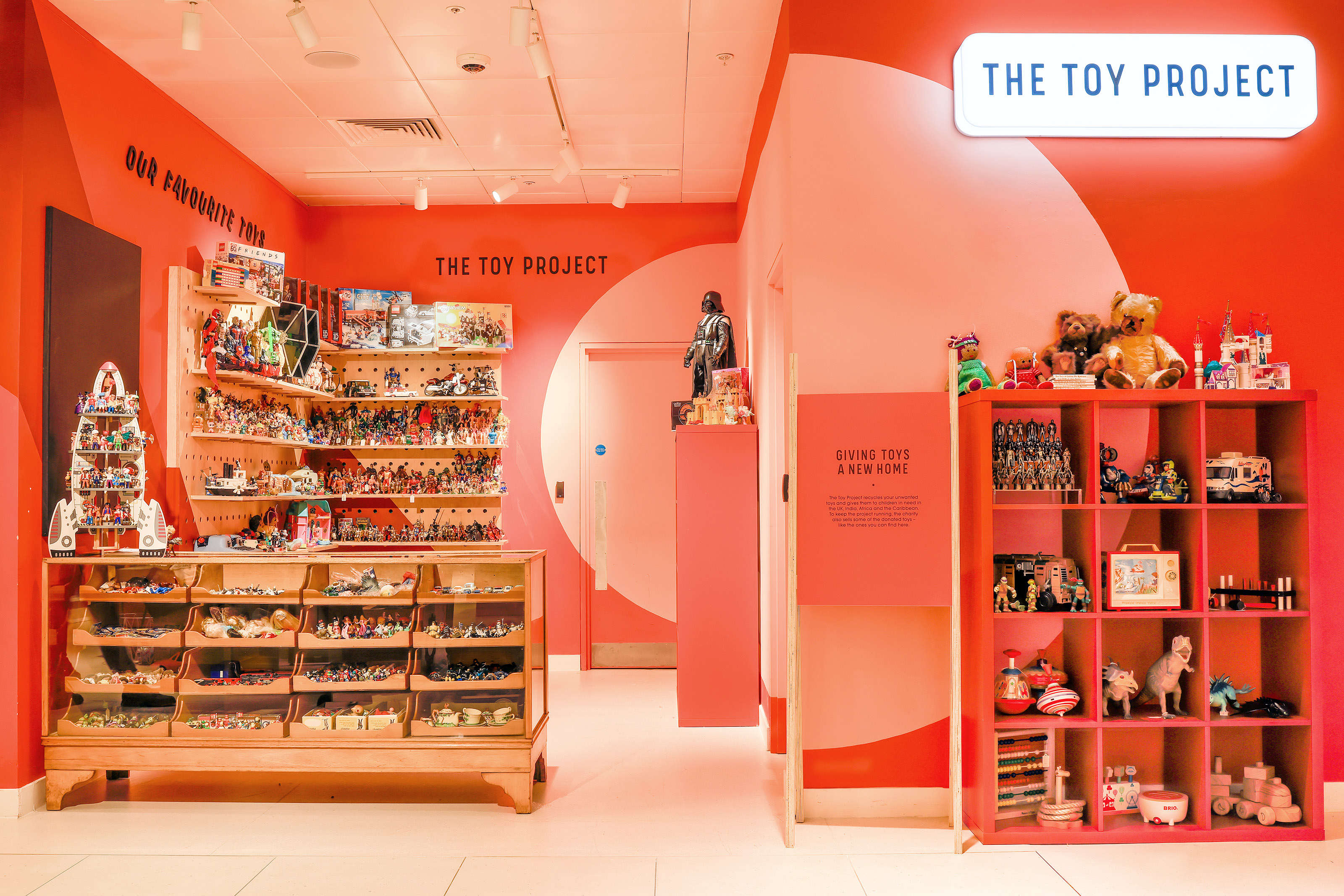 The World of FAO Schwarz, Selfridges Loves